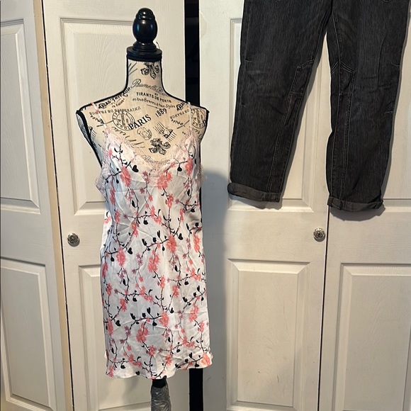 Victoria's Secret Other - Victoria's Secret Floral & Lace Chemise Slip